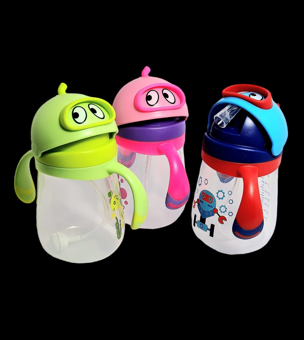 Botella de agua con pajita