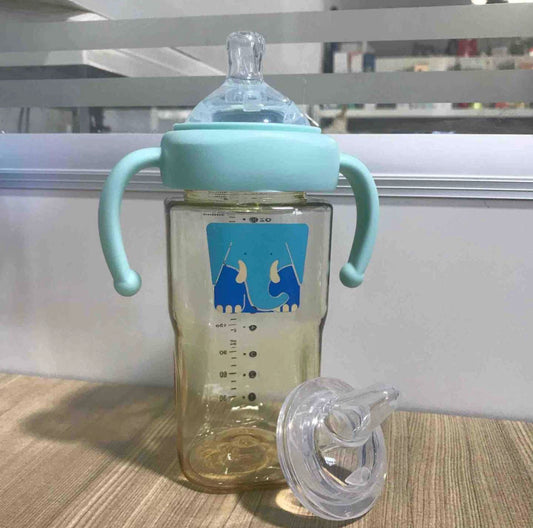 Mamadera de cuadrado 300 ml (99-150)