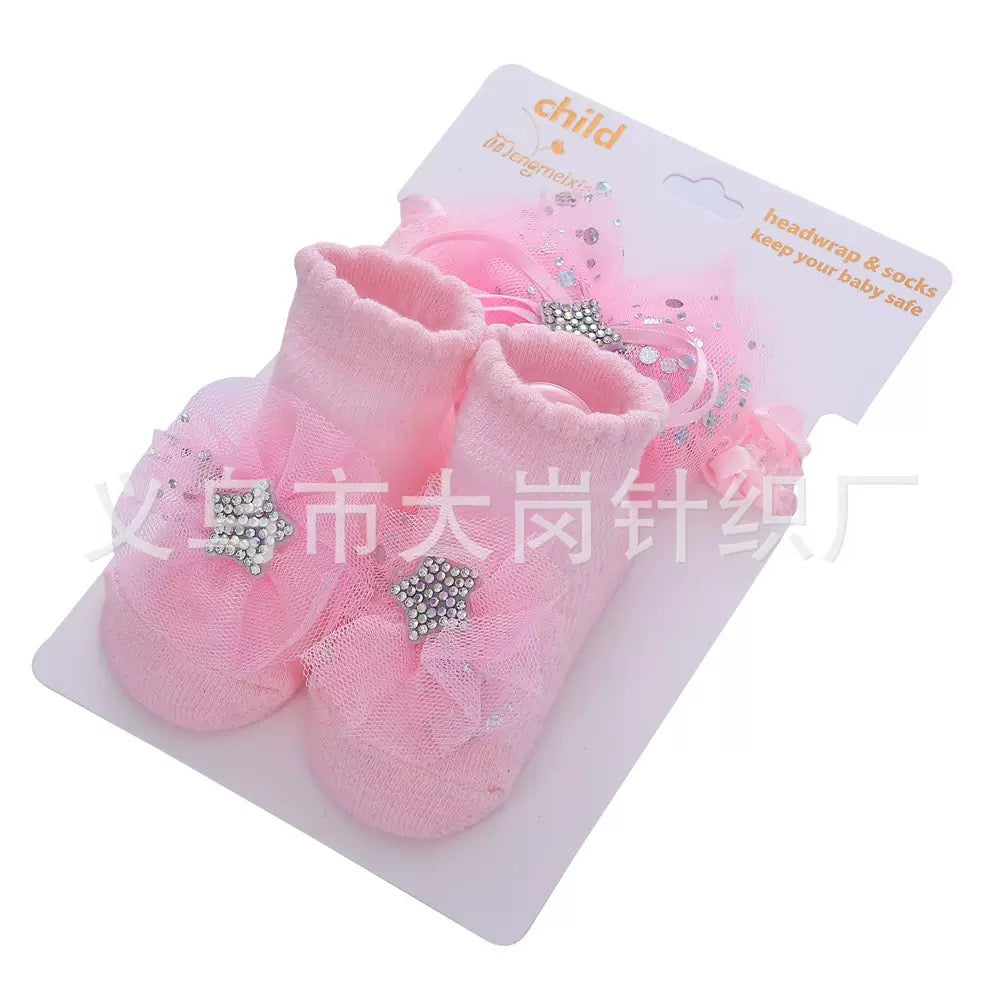 Calcetines y accesorios para el cabello （84-311）