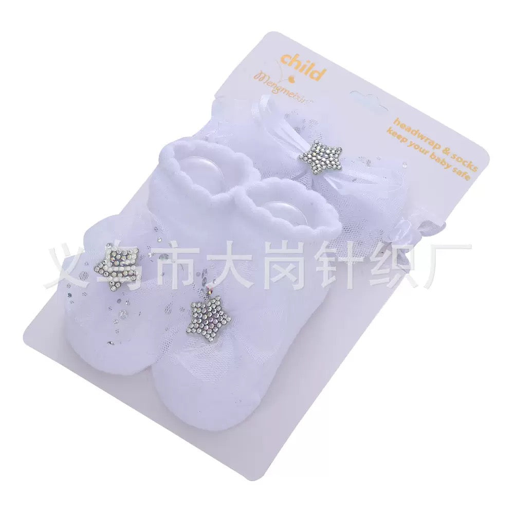 Calcetines y accesorios para el cabello （84-311）